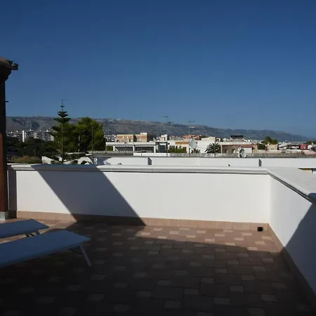 Mamitas - Terrazza Panoramica - Box Privato - Servizio Appartement *